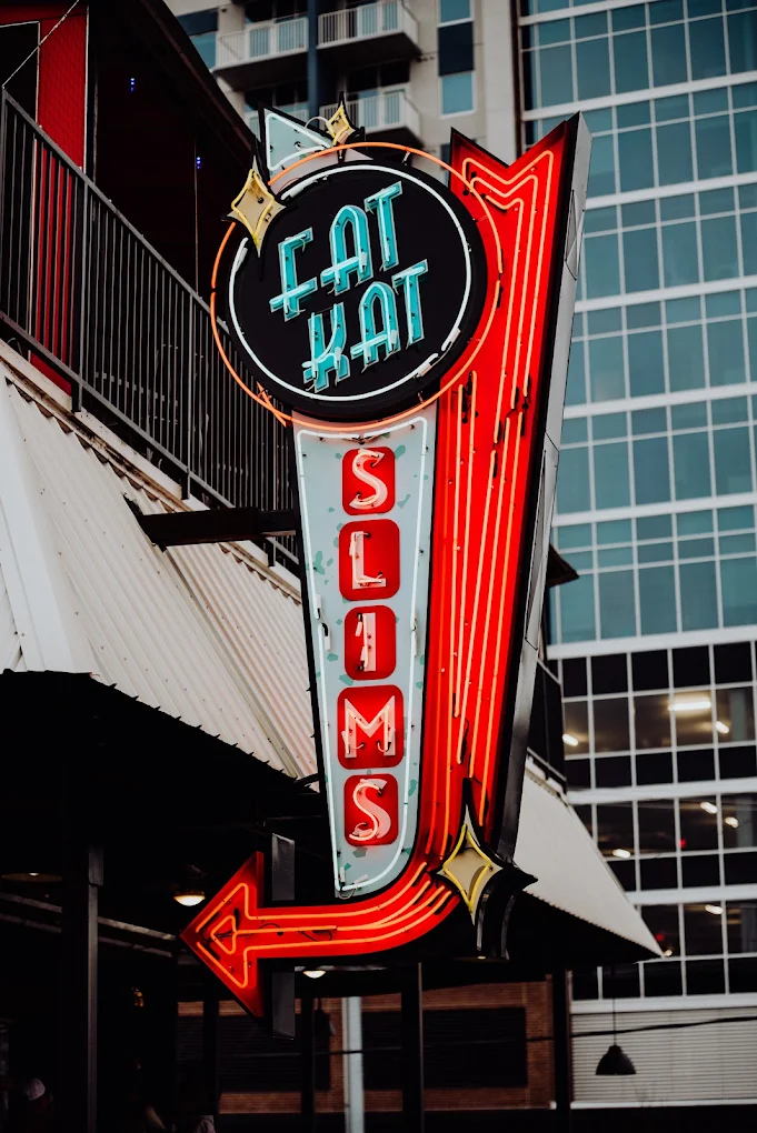Fat Kat Slim's neon sign